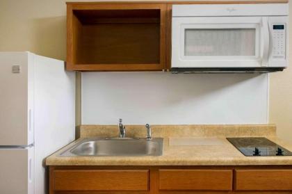 WoodSpring Suites Colorado Springs - image 12