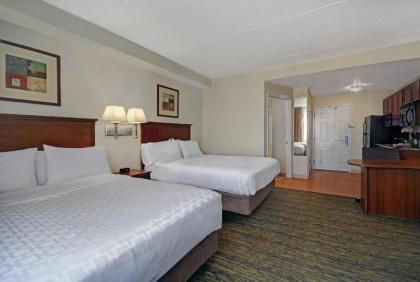 Candlewood Suites Columbia-Fort Jackson an IHG Hotel - image 10