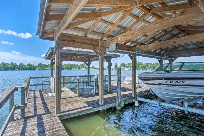 Fishermans Lakefront Home with Boat Lift and Deck! - image 5