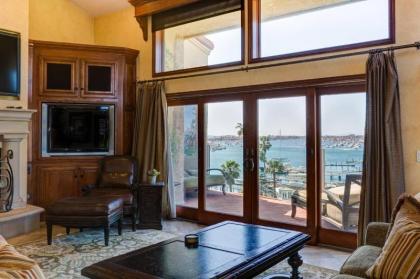 317 Carnation Corona del Mar - image 13