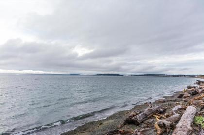 Coupeville Home - image 8