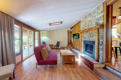 3 Bed 3 Bath Vacation home in Covington - image 9