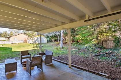 Coastal Retreat Near Redwoods and 2 Miles to Beach! - image 12