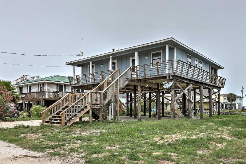 Waterfront Dauphin Island Home with Deck and Boat Dock - main image