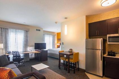 Residence Inn by Marriott Denton - image 7