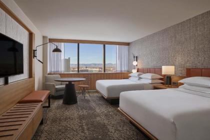 Sheraton Denver Downtown Hotel - image 9