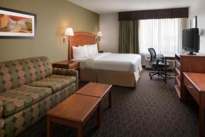 Best Western Plus Denver International Airport Inn & Suites - image 12