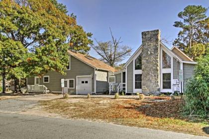 Home with Patio as Seen on TV! - Walk to Dewey Beach!