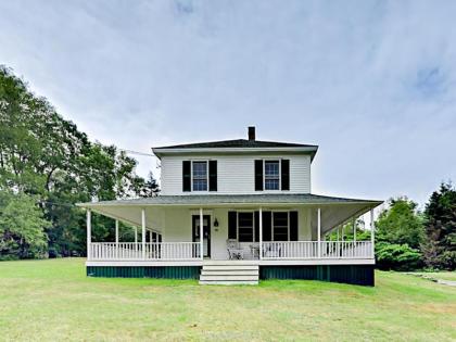 42 Van Horn Farmhouse Home