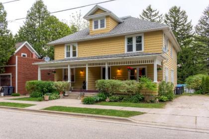 Inviting Townhome with Porch Walk to Lake Elkhart!