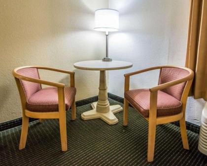 Quality Inn Elkton - image 7