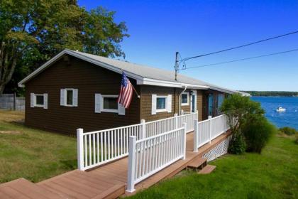 Classic Maine Home On The Ocean Home