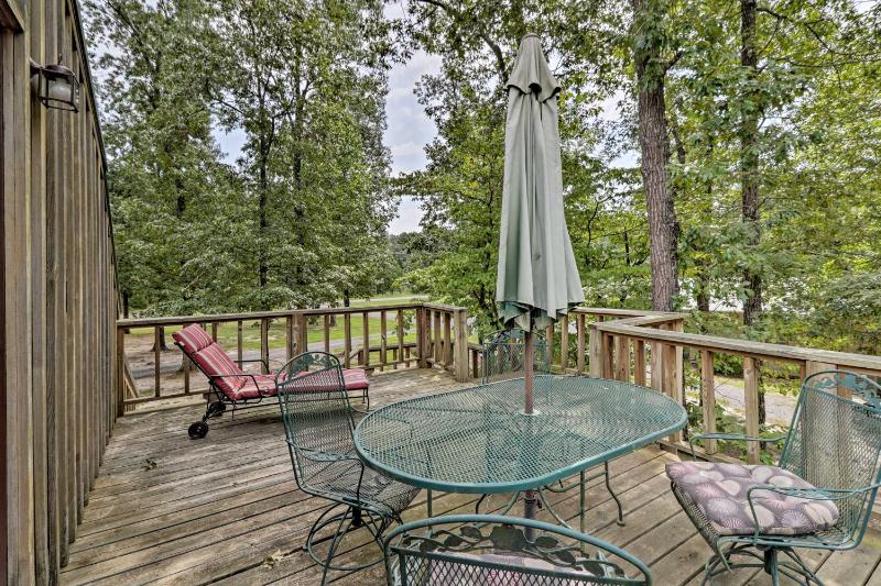 Greers Ferry Lake Home with 2 Decks BBQ and Fire Pit! - image 4