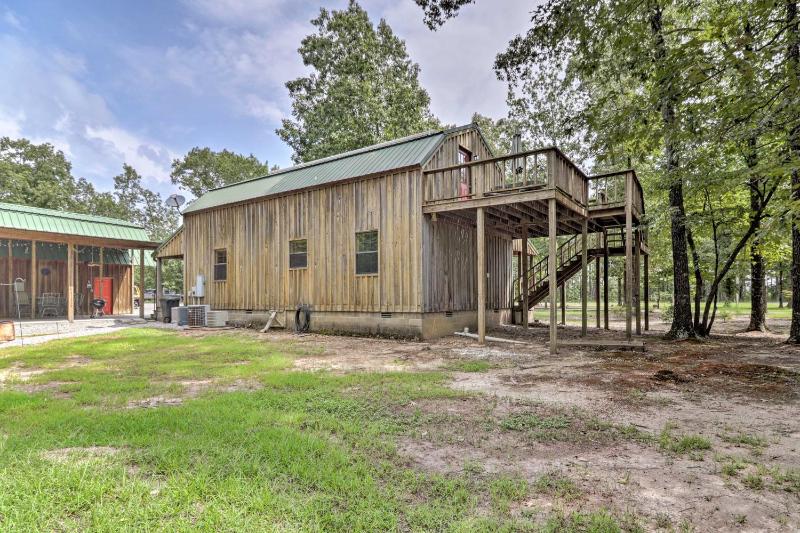 Greers Ferry Lake Home with 2 Decks BBQ and Fire Pit! - image 5