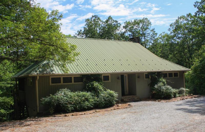 Treetop Home - image 3