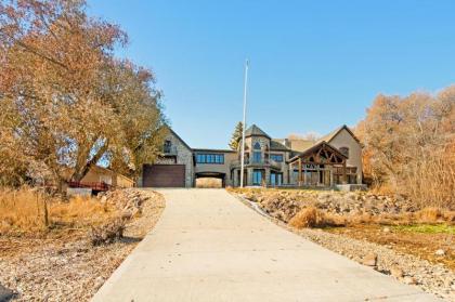 Beach Front Manor