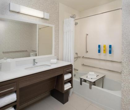 Home2 Suites By Hilton Ft. Lauderdale Downtown Fl - image 12