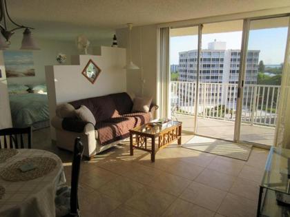 Estero Beach & Tennis 701A by Kathy Nesbit Vacations - image 15