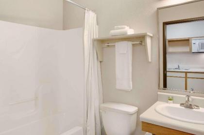 WoodSpring Suites Fort Wayne - image 14