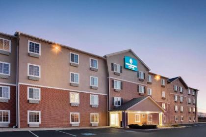 WoodSpring Suites Fort Wayne - image 6