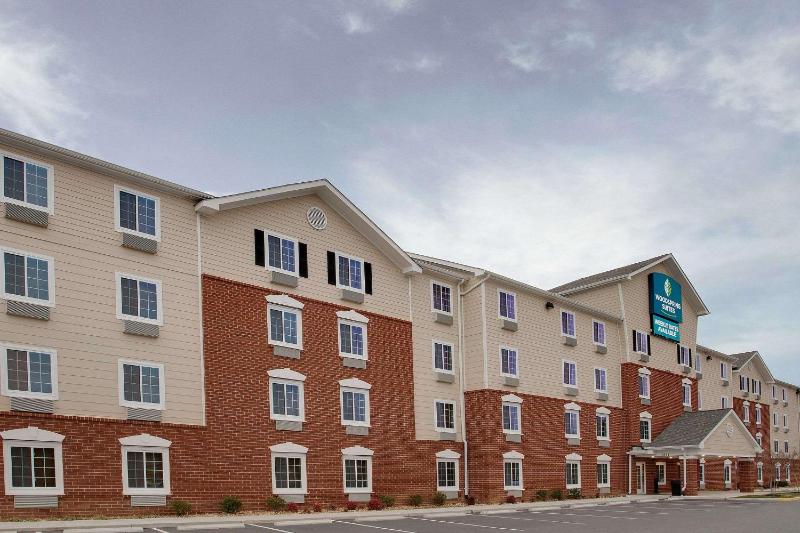 WoodSpring Suites Fredericksburg - image 7