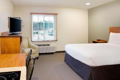 WoodSpring Suites Fredericksburg - image 13