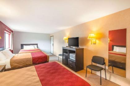 Econo Lodge Fredericksburg - image 19