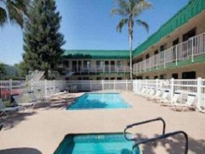 University Inn Fresno California