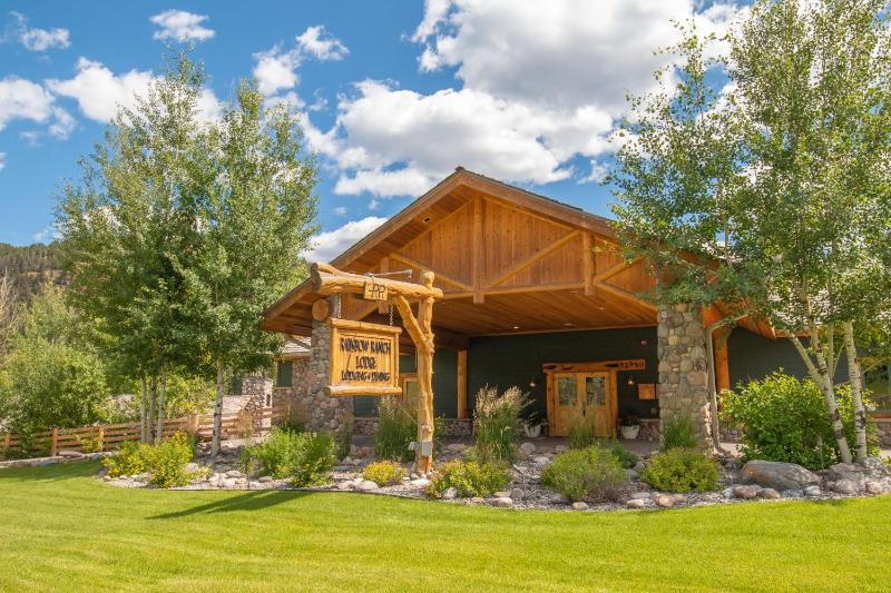 Rainbow Ranch Lodge - main image