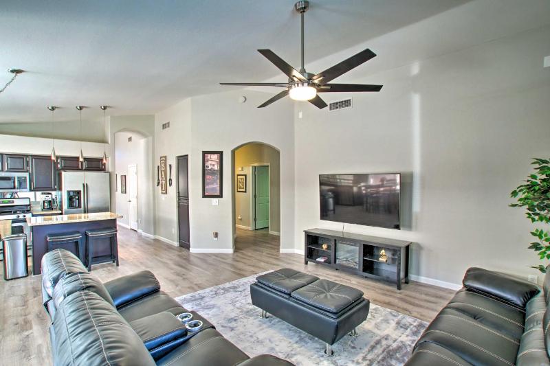 Gilbert Getaway with Game Room and Outdoor Oasis! - image 2