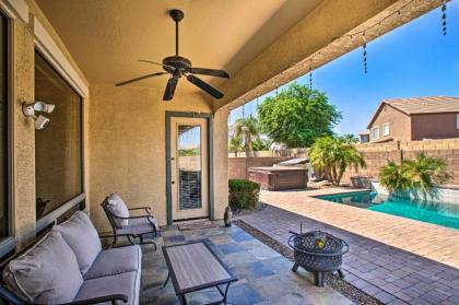 Spacious Gilbert House with Hot Tub and Fire Pit!