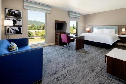 Hampton Inn & Suites Gilroy Ca - image 9