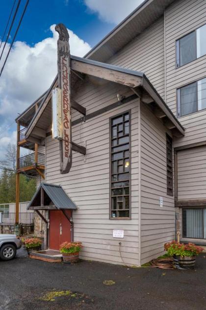 Mt Hood Condo -close to slopes with heated pool - image 4