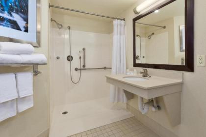 SpringHill Suites by Marriott Grand Rapids Airport Southeast - image 9