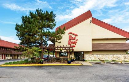 Red Roof Inn Grand Rapids Airport - image 13