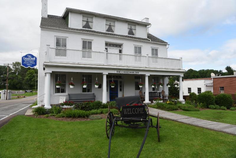 Casselman Inn - main image