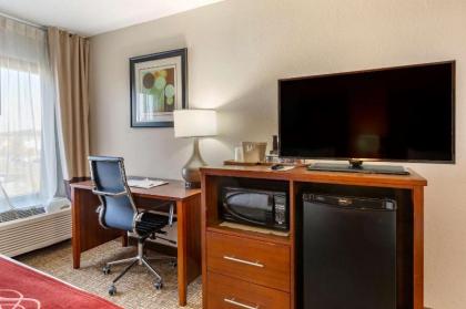 Comfort Inn Greensboro - Kernersville - image 8