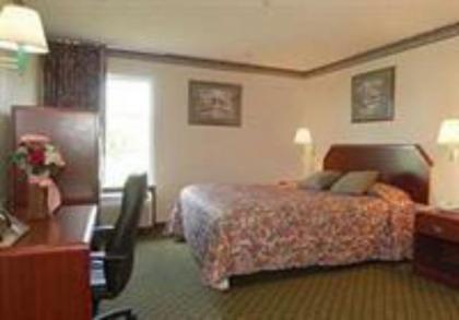 Econo Lodge Inn & Suites