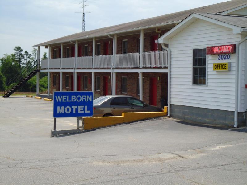 Welborn Motel - Hamptonville - main image