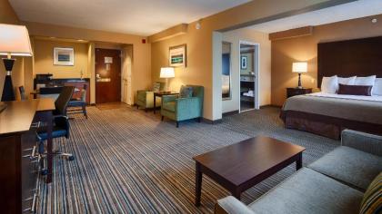 Best Western Plus Harrisburg East Inn & Suites - image 13