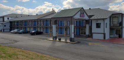 Vista Inn and Suites Nashville Airport East