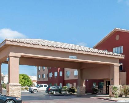 Quality Inn & Suites - image 4