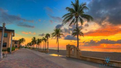 NEW 5 Beachfront Condo ROOFTOP infinity POOL - image 15