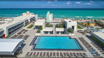 NEW 5 Beachfront Condo ROOFTOP infinity POOL - image 13