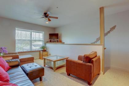 13 Lodge-River View-AC-2BR/2BA - image 12