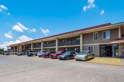 Quality Inn & Suites Hot Springs - Lake Hamilton - image 3