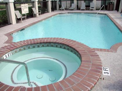 Hampton Inn & Suites Houston-Westchase - image 5