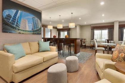 Hampton Inn Houston Hobby Airport - image 9