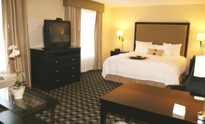 Hampton Inn & Suites Houston-Bush Intercontinental Airport - image 11