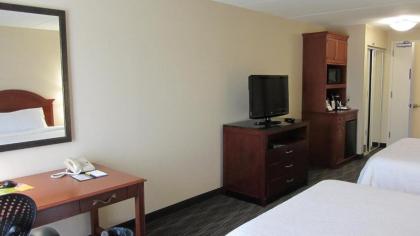 Hilton Garden Inn Houston/Bush Intercontinental Airport - image 11